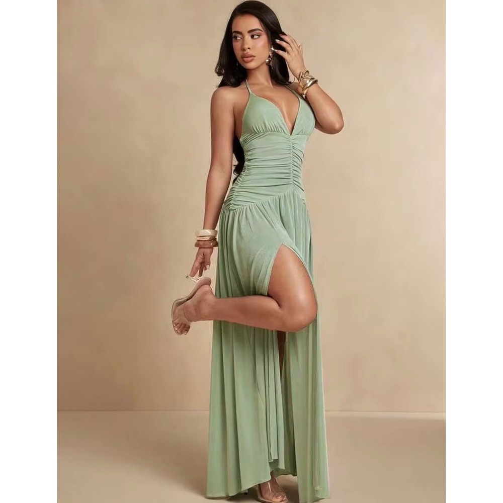 SHEIN Sage Green Ruched Halter V-Neck Maxi Dress Size XS sz2604151644638